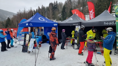 Skiareálu Šachty - Vysoké nad Jizerou - Pololetky na Šachtách